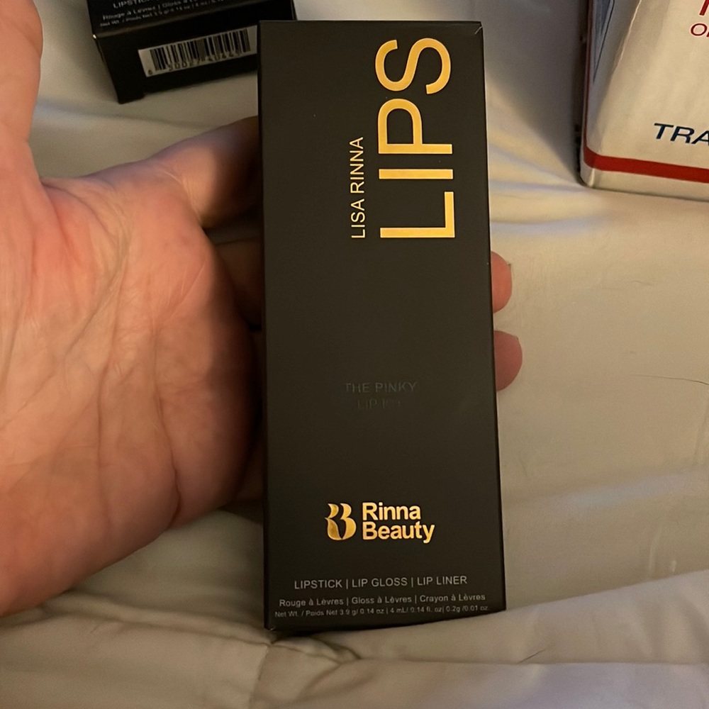 NIB Rinna Beauty THE PINKY LIP KIT